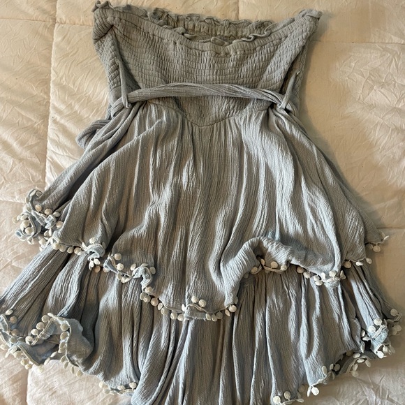 Gray Strapless Ruffle Romper - Picture 4 of 6